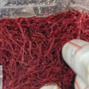 Pure zafran (saffron) kesar threads - original zafran price in Pakistan